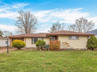 5212 McCartney Rd, Sandusky, OH 44870