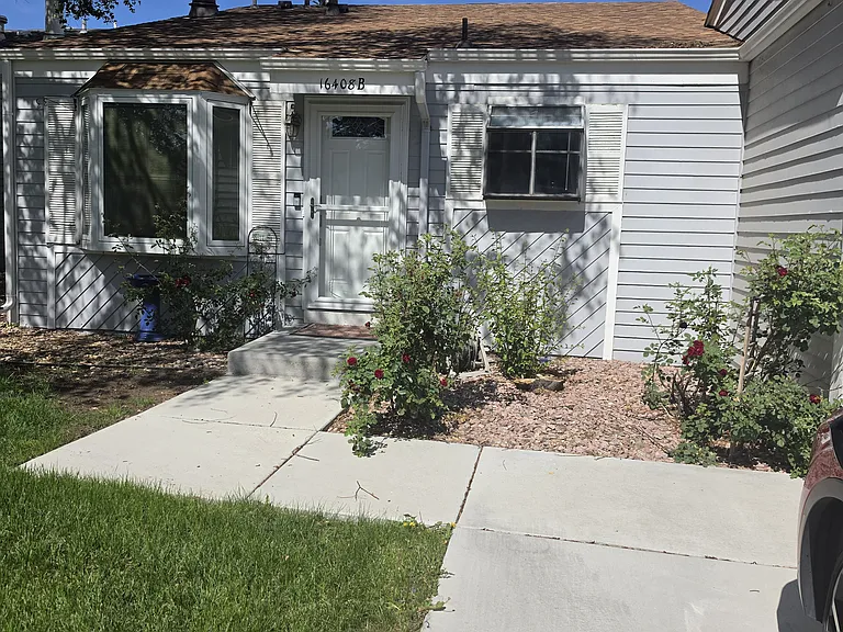 16408 E Rice Pl #B — Photo 6