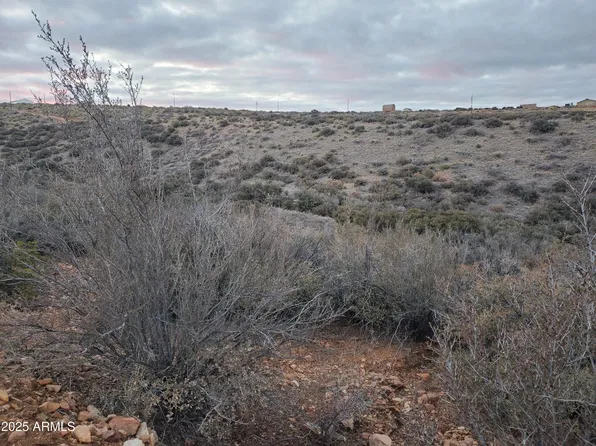 9790 E ANTRIM Road #18, Dewey, AZ 86327