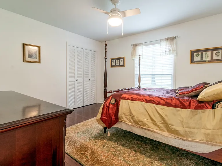 1735 Cedarcroft Dr — Photo 30