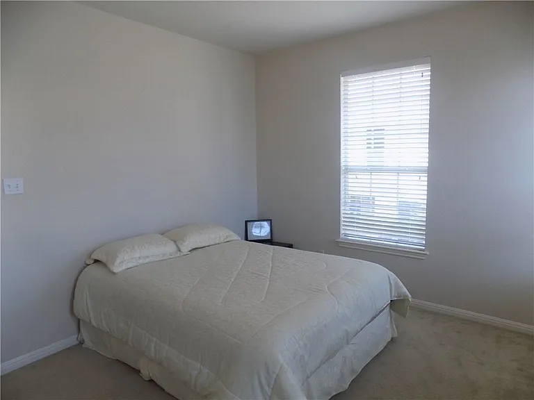 11000 Anderson Mill Rd #29 — Photo 17