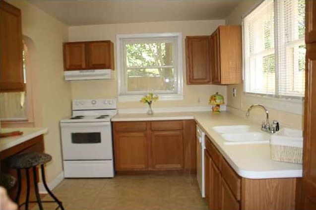 For Sale: 1539 BALSAM ST, CHARLESTON, SC 29407
