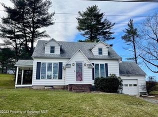 371 Bodle Rd, Wyoming, PA 18644