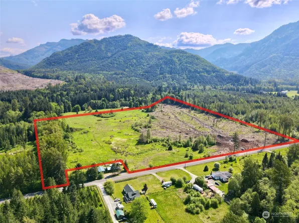 275 Pleasant Valley Road, Mineral, WA 98355