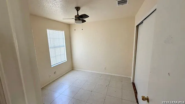 10026 Sungate Park — Photo 12