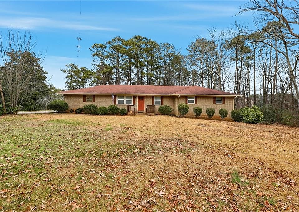 1st image of 56 Cooper Lake Rd SW