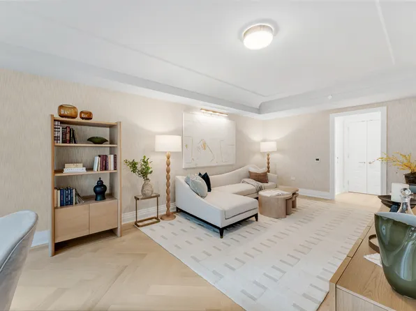 16 Fifth Avenue image 10 of 20