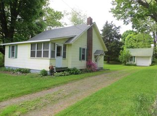 2 Blue Echo Rd, Red Hook, NY 12571