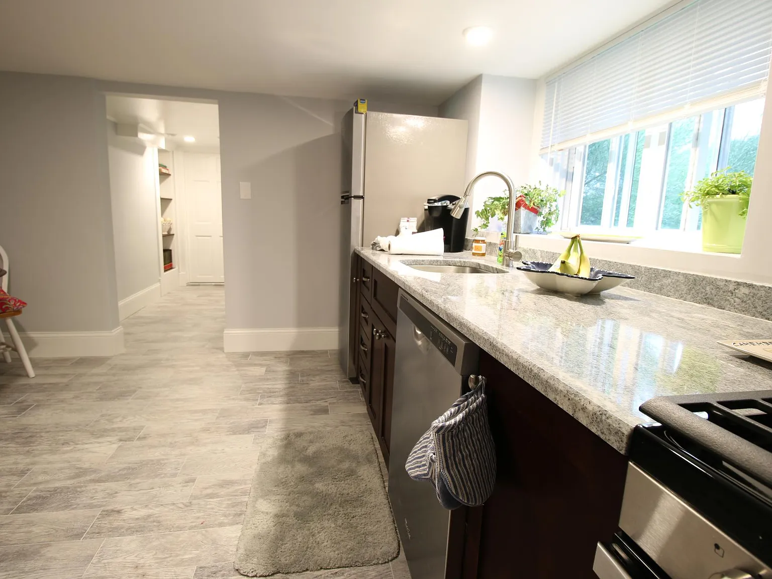 1 bed, 700 sqft, $4,475 — Photo 1
