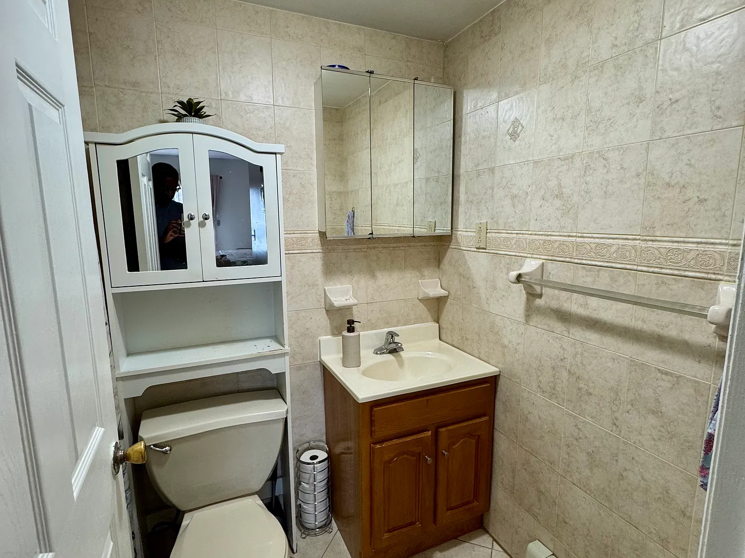 1209 Nelson Ave — Photo 2