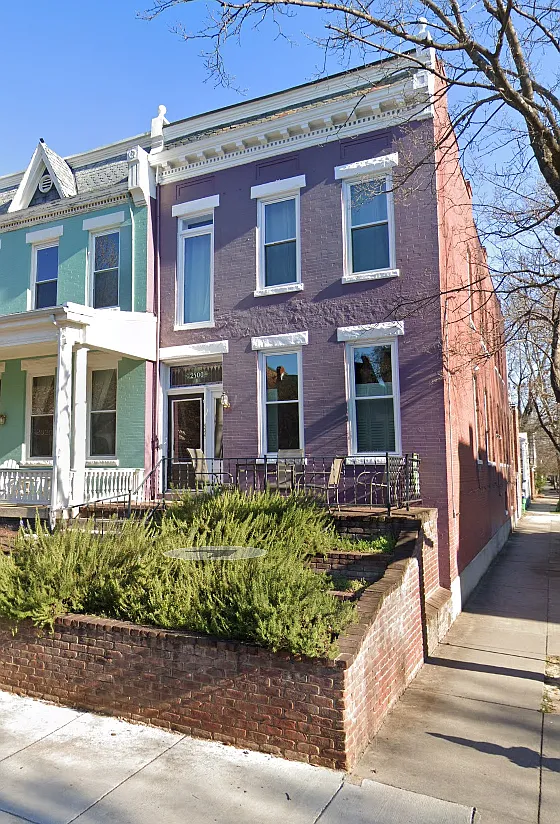 2500 Floyd Ave — Photo 1