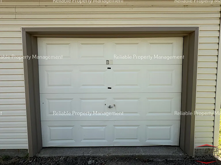 737 Cleveland St #1 — Photo 10