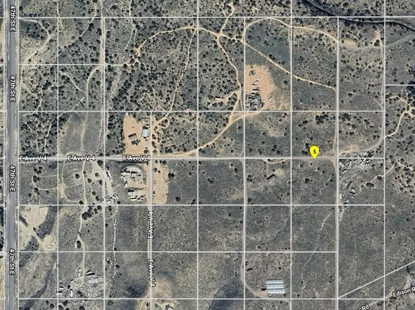 E Vic 47th Ste St #V3, Palmdale, CA 93550