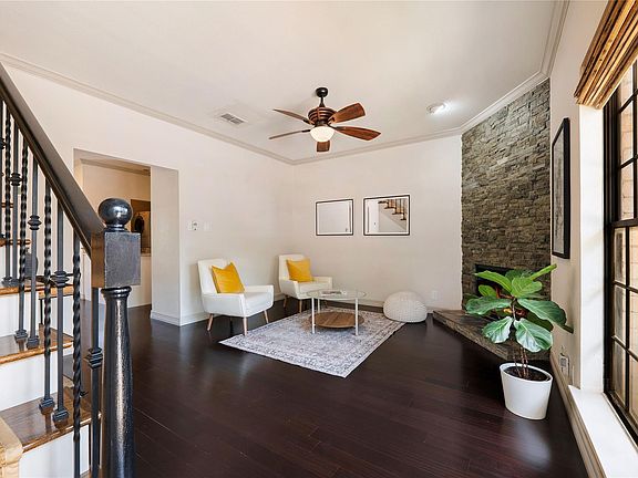 5th image of 1307 Kinney Ave APT 140