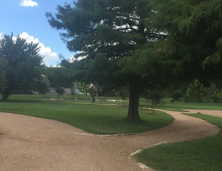 2302 Fuzz Fairway #A — Photo 31