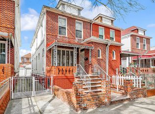216 E 58th St, Brooklyn, NY 11203