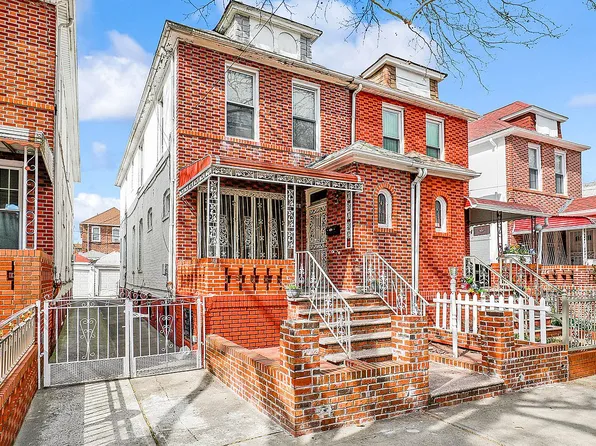 216 E 58th St, Brooklyn, NY 11203
