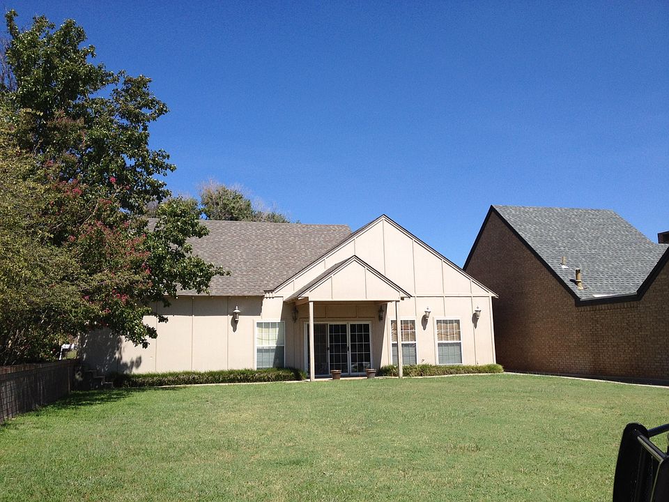 1st image of 2420 Brentford Pl