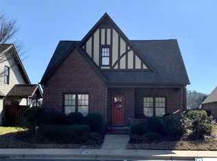 1765 Chace Dr, Hoover, AL 35244