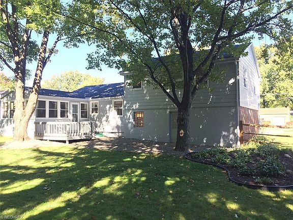 4th image of 897 Edenridge Dr