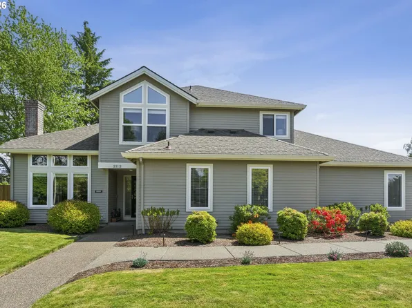 2112 NW Michelbook Ln, McMinnville, OR 97128
