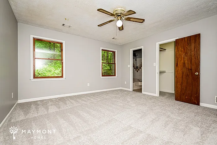 145 Glenloch Pkwy — Photo 6