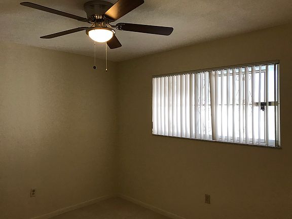 5th image of 11309 SW 200th St APT 306