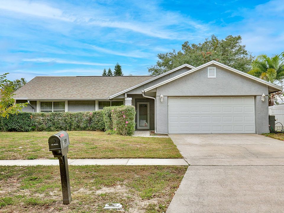 1st image of 7944 Clubhouse Estates Dr