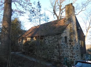 102 Old Army Rd, Scarsdale, NY 10583