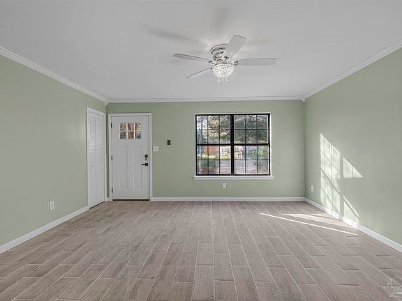 4th image of 200 S Crow Rd