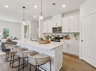 7135 Cedarcrest Ct, Fairview, TN 37062