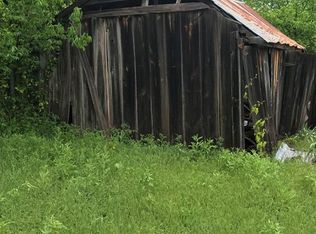 1306 NE Barnard St, Glen Rose, TX 76043