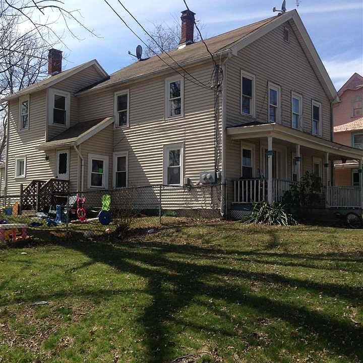 2nd image of 3 Pearl St