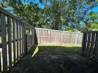 291 S Pond St APT 104, Toccoa, GA 30577