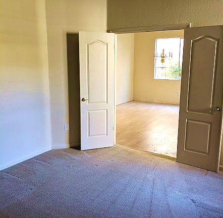 5th image of 8212 Laguna Brook Way