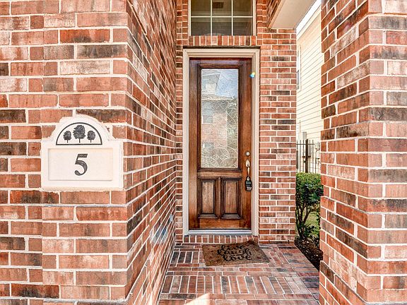 2nd image of 6222 Skyline Dr Unit 5