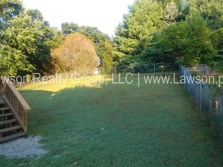 5405 Starkey Rd — Photo 3