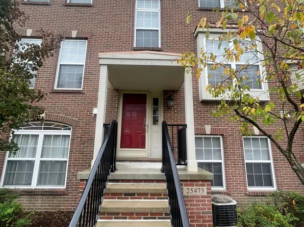 25473 Saint James, Southfield, MI 48075