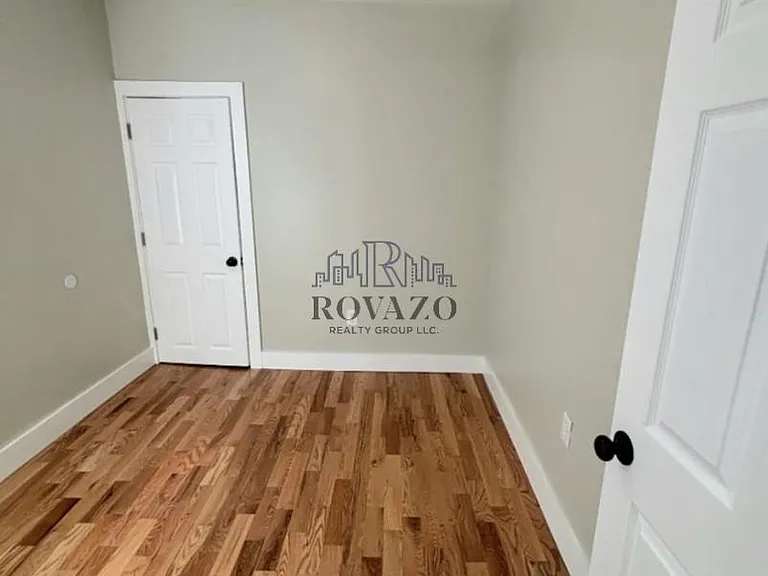 376 Avon Ave #2 — Photo 7