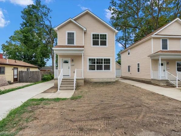 27828 Groveland St, Madison Heights, MI 48071
