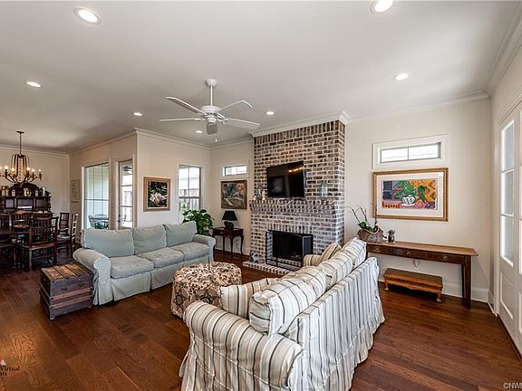 5th image of 2124 Bridgewater Ave