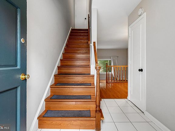 3rd image of 8400 Penshurst Dr #583