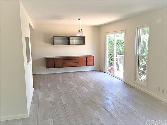 4th image of 2451 Marseilles Way