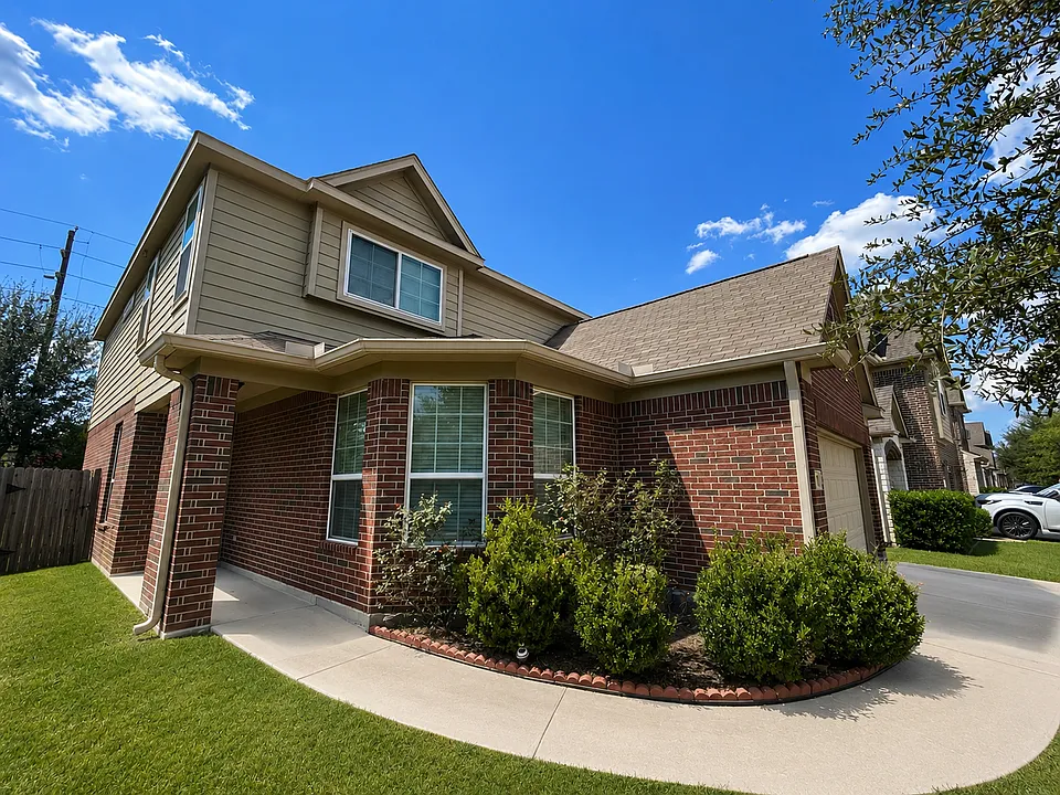 3307 Coopers Ridge Way