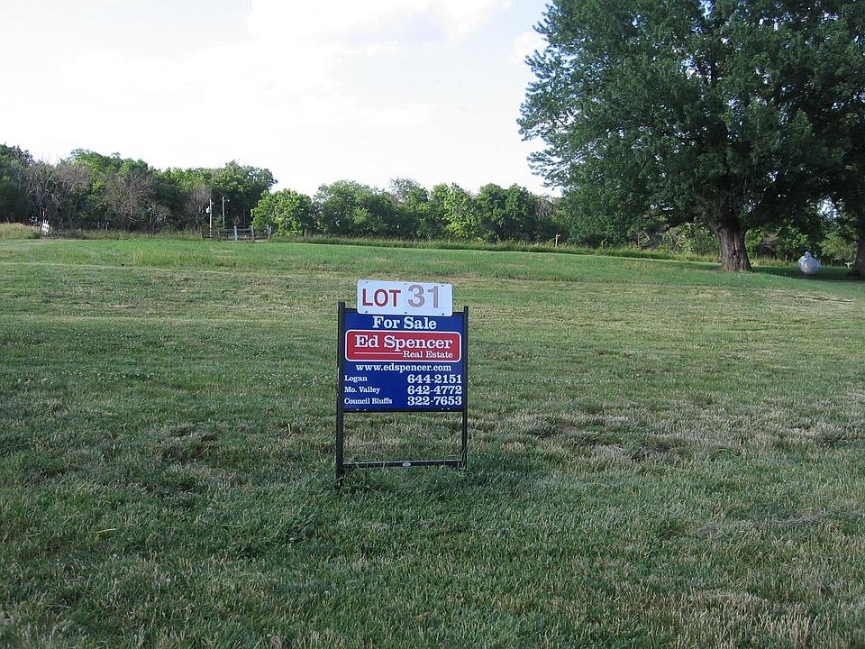 1st image of LOT 31 S Pointe Est Lot 31