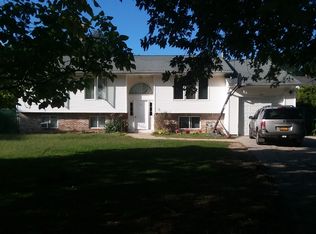 367 Long Island Ave, Medford, NY 11763