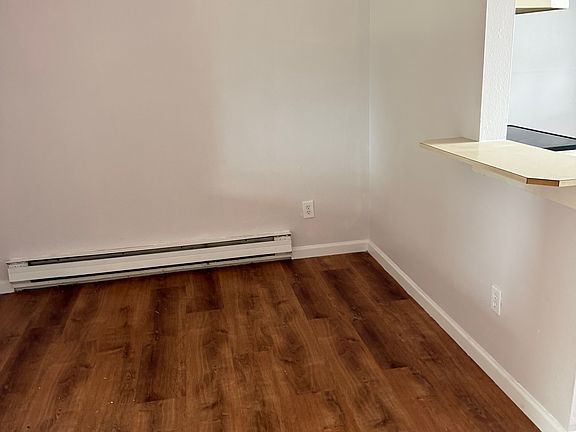 5th image of 18220 W 3rd Pl APT 3