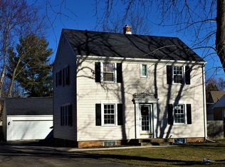 3627 Lakeshore Rd, Sheboygan, WI 53083