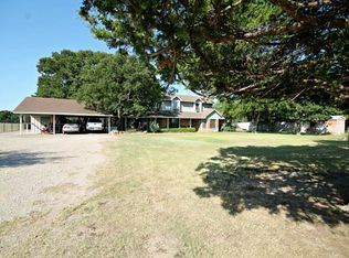 390 Farr Altom Rd, Seagoville, TX 75159