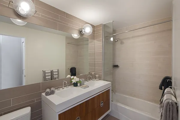 Rented by Gotham Organization | media 4